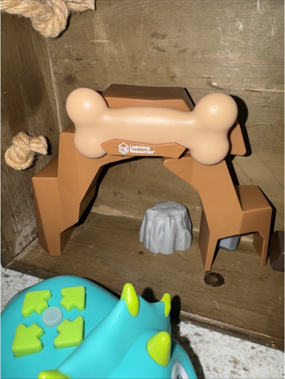 STEM Learning Resources Coding Critters Rumble w/ Coding Storybook - Picture 3 of 8